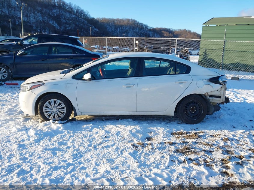 2017 KIA FORTE LX - 3KPFK4A71HE050531