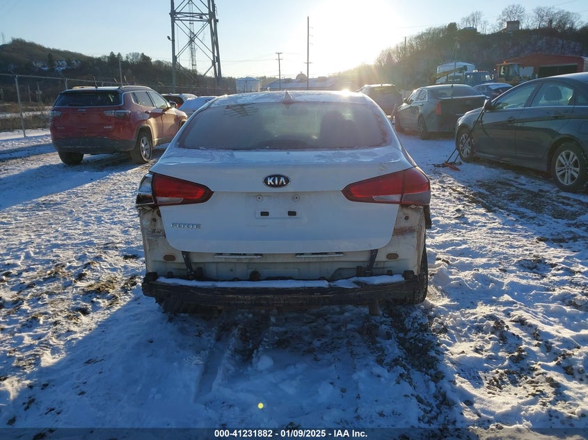 2017 KIA FORTE LX - 3KPFK4A71HE050531