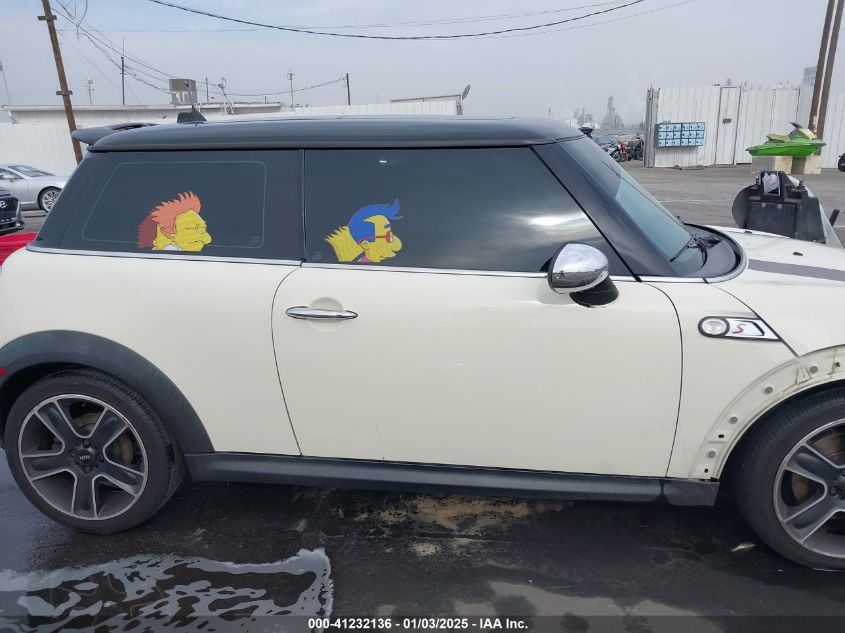 2007 Mini Cooper S VIN: WMWMF735X7TL91521 Lot: 41232136