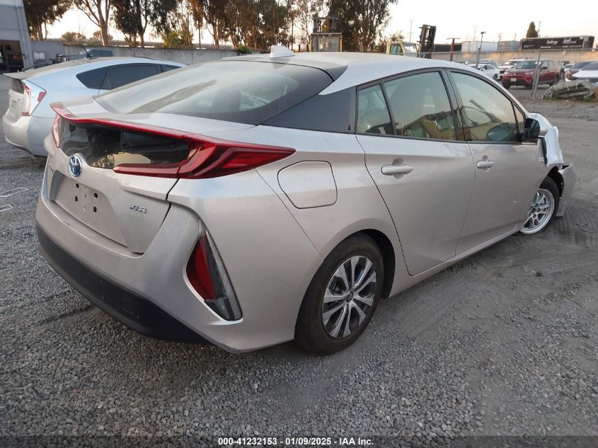 VIN JTDKARFP0L3137330 2020 TOYOTA PRIUS PRIME no.4