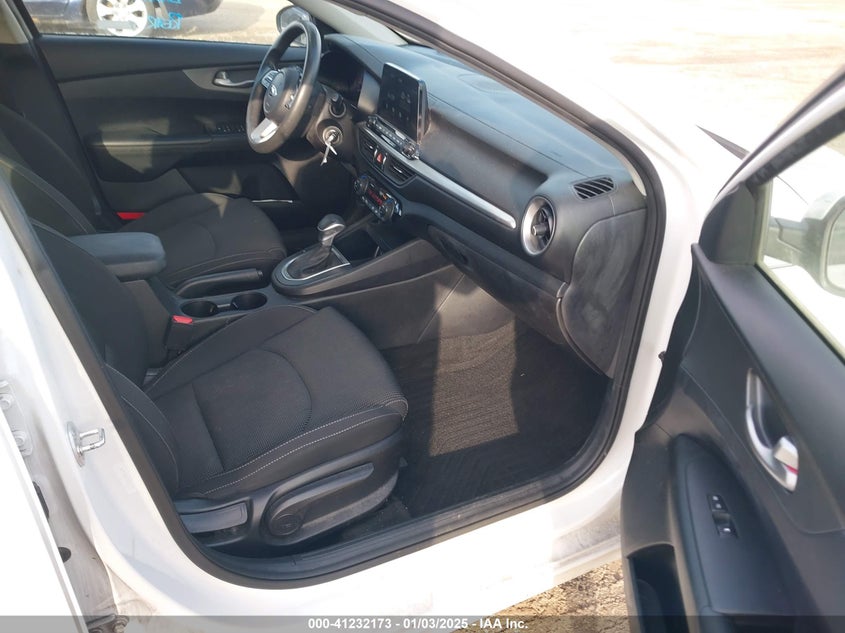 2019 KIA FORTE LXS - 3KPF24AD7KE057173