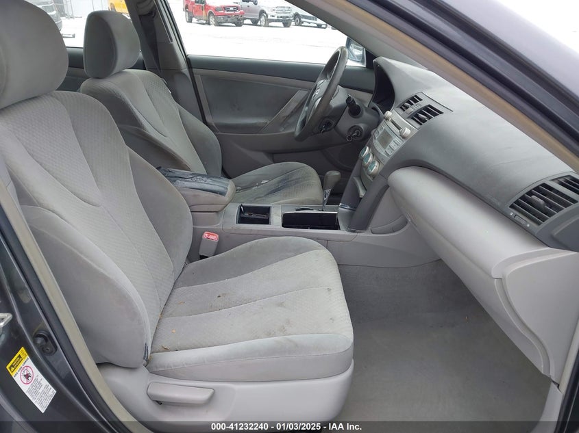 2008 TOYOTA CAMRY VIN: 4T1BE46K28U733676