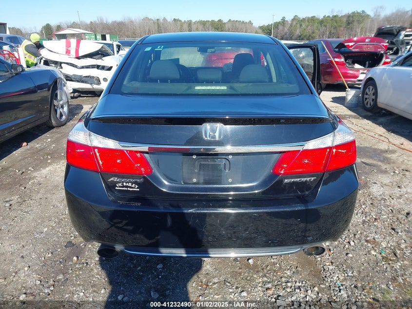 2015 HONDA ACCORD VIN: 1HGCR2F54FA053063