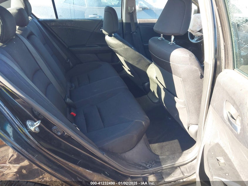 2015 HONDA ACCORD VIN: 1HGCR2F54FA053063