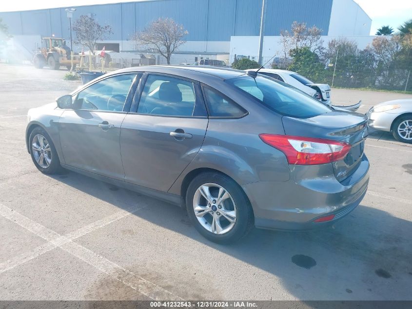 VIN 1FADP3F26EL285290 2014 Ford Focus, SE no.3