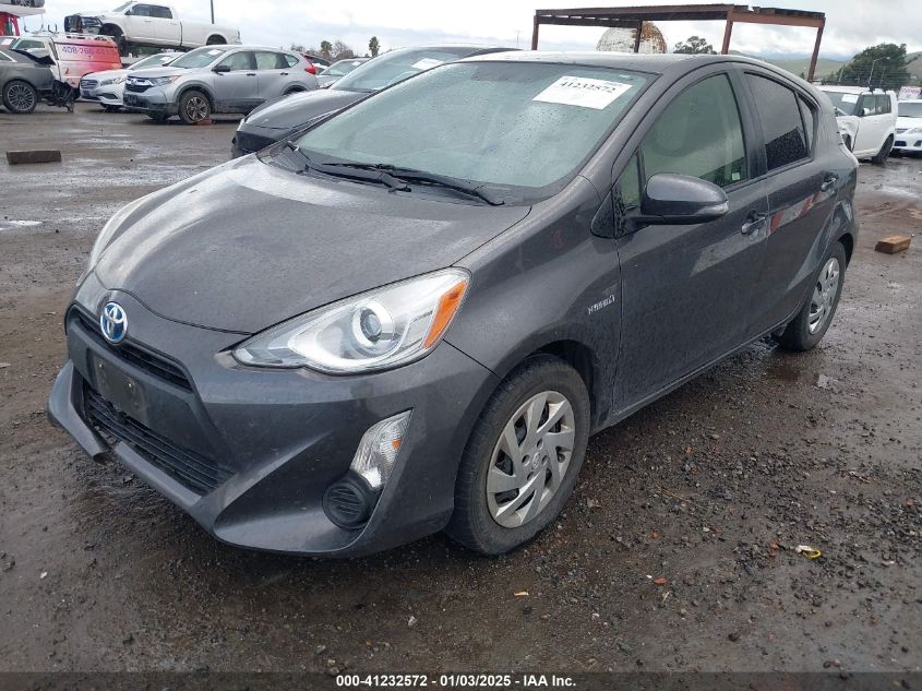 VIN JTDKDTB34F1581494 2015 Toyota Prius, C One no.2