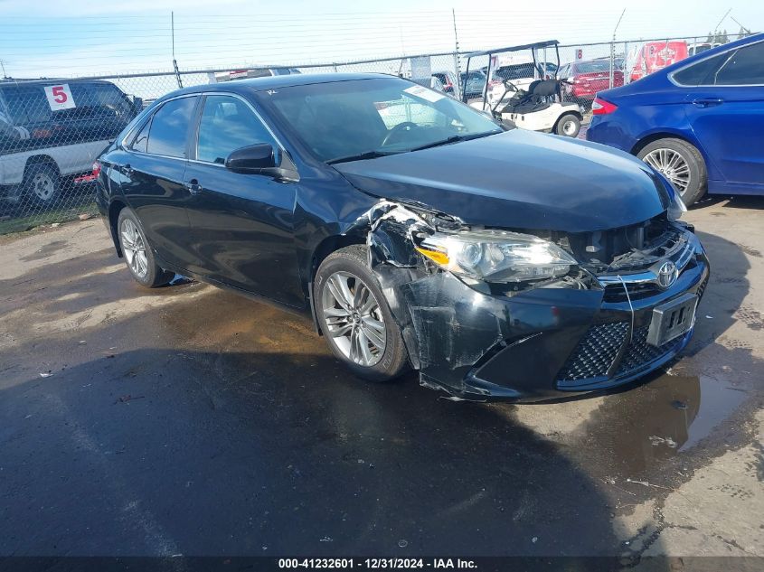 VIN 4T1BF1FK5FU953757 2015 Toyota Camry, SE no.1