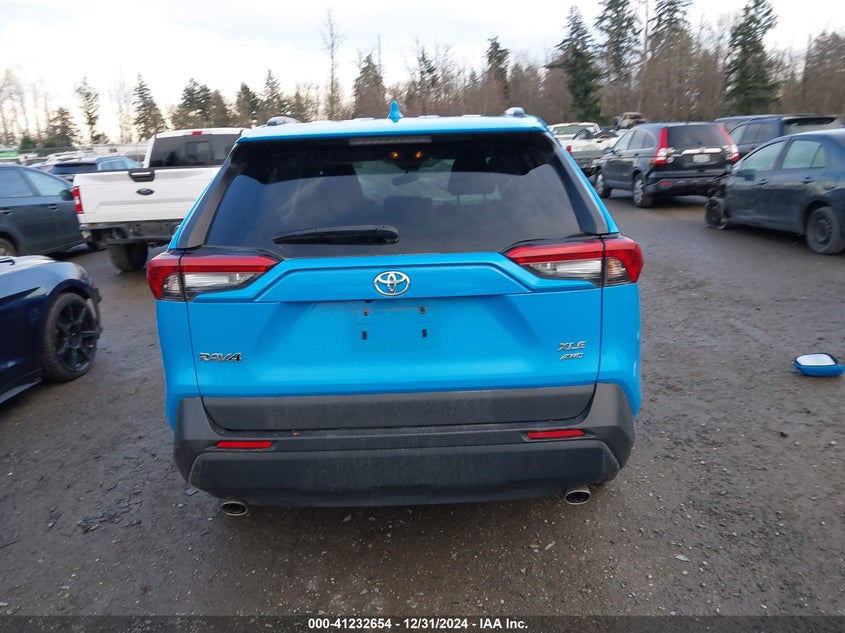 2021 TOYOTA RAV4 XLE/XLE PREMIUM - 2T3P1RFV6MW161960