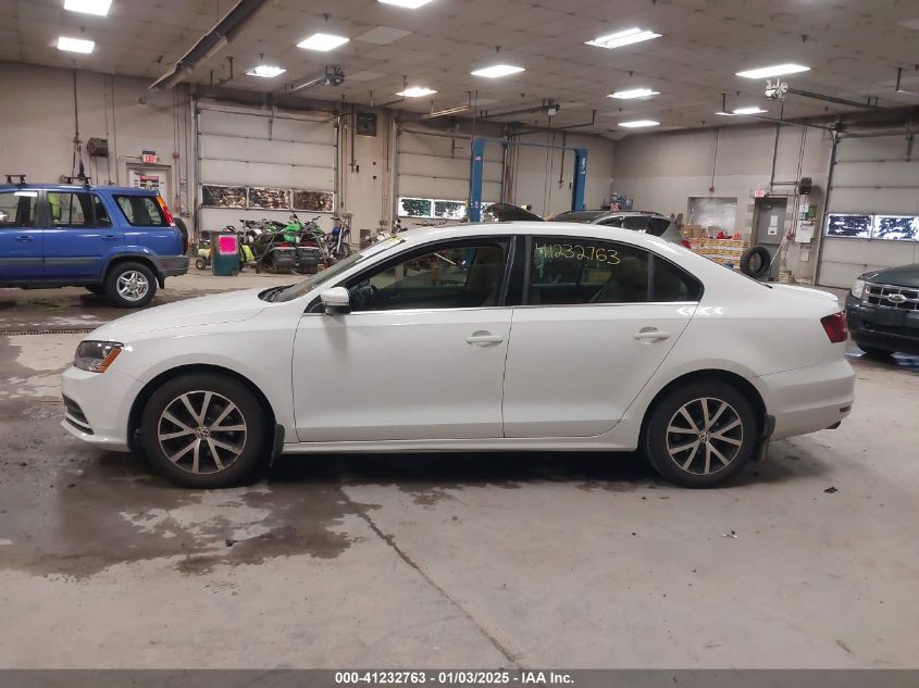 VIN 3VWDB7AJ4HM226446 2017 VOLKSWAGEN JETTA no.14