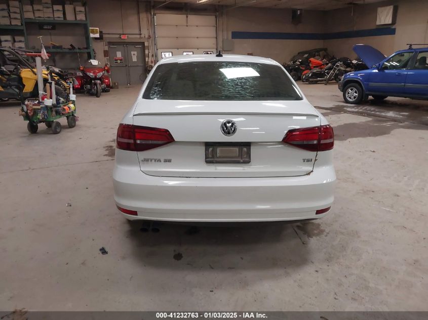 VIN 3VWDB7AJ4HM226446 2017 VOLKSWAGEN JETTA no.16