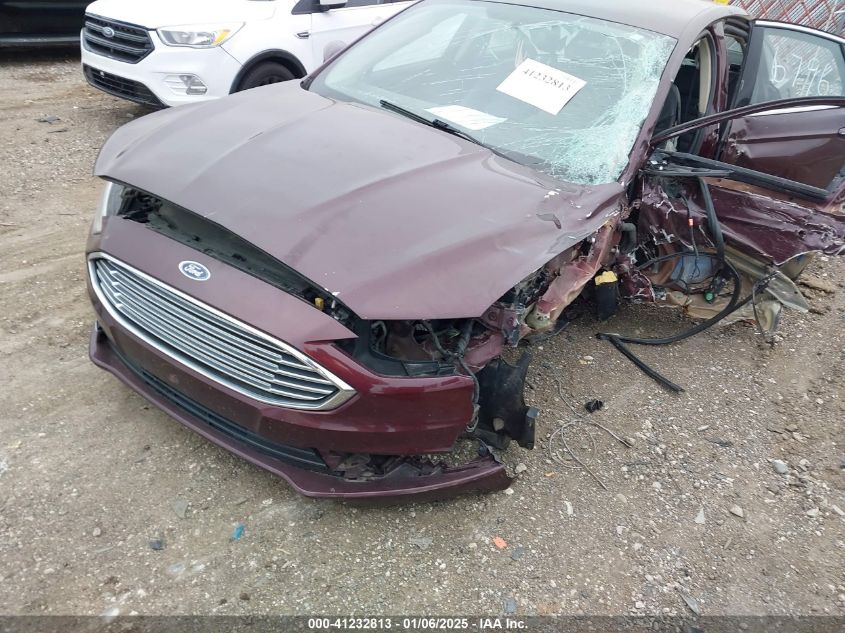 VIN 3FA6P0T90HR266796 2017 FORD FUSION no.2