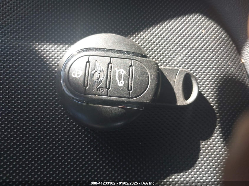 2018 MINI CONVERTIBLE COOPER S - WMWWG9C50J3E39183