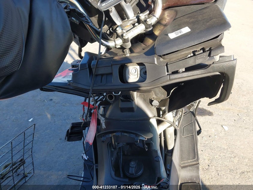 2011 SUZUKI AN400 A - JS1CK44B0B2100899