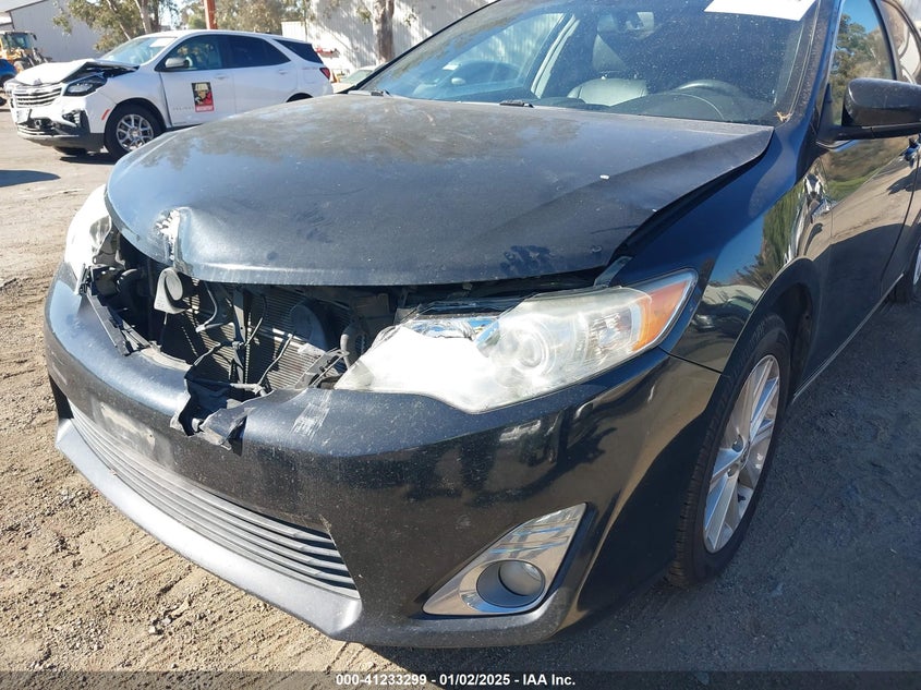2014 TOYOTA CAMRY HYBRID VIN: 4T1BD1FK5EU114003