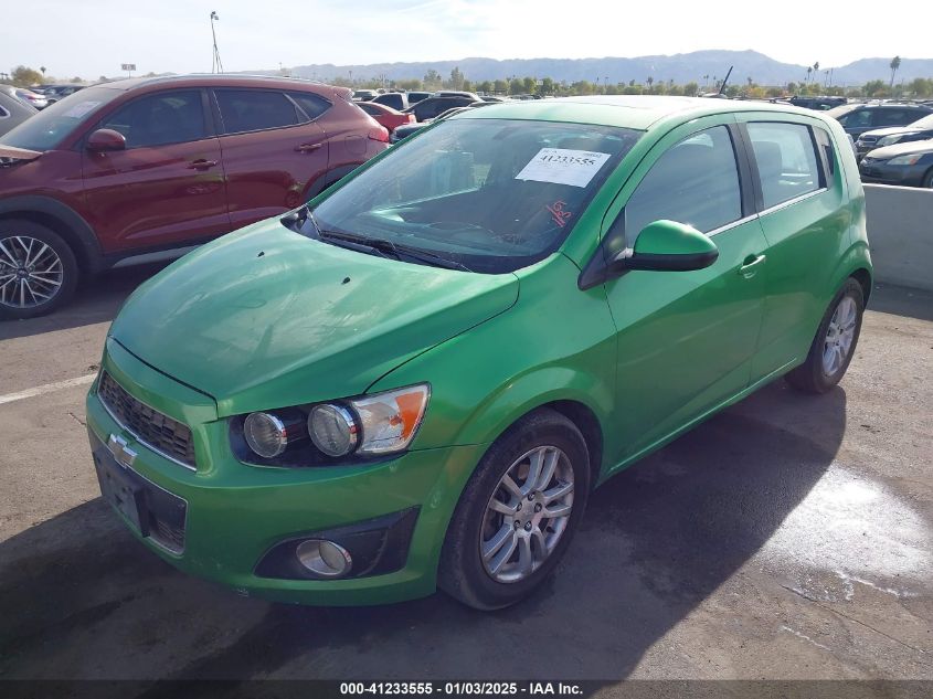 VIN 1G1JC6SH3F4154312 2015 Chevrolet Sonic, Lt Auto no.2