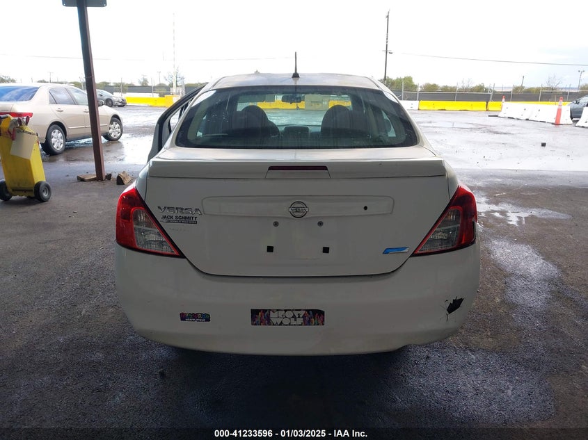 2013 Nissan Versa 1.6 S+ VIN: 3N1CN7AP0DL893463 Lot: 41233596