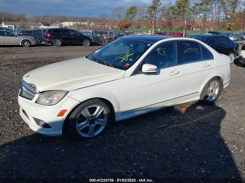 2010 MERCEDES-BENZ C CLASS VIN: WDDGF8BB3AR105855