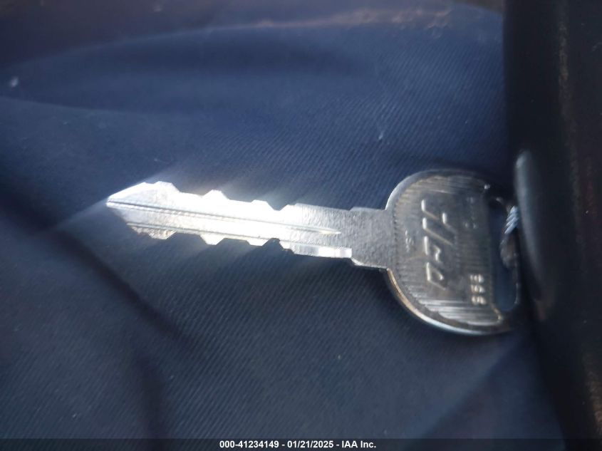 2002 GMC Sierra 1500 Sle VIN: 2GTEC19V721361685 Lot: 41234149