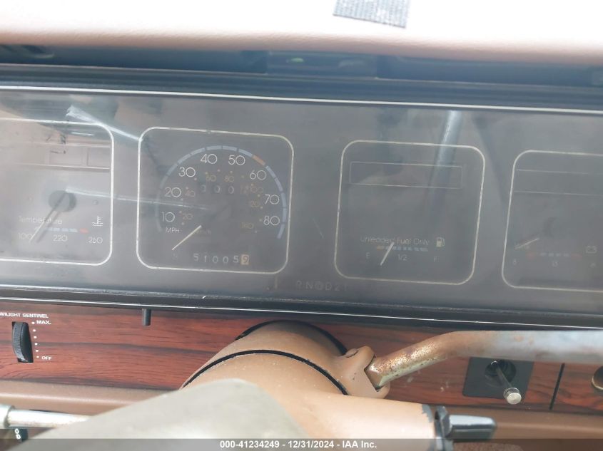 1988 Chevrolet Caprice Classic Brougham VIN: 1G1BU51H1JA116312 Lot: 41234249