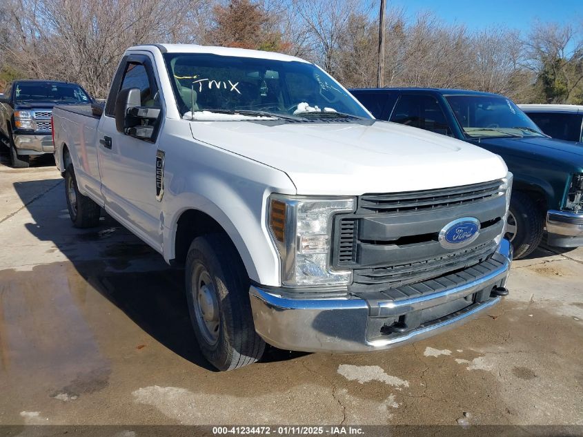 VIN 1FTBF2A61JEC06888 2018 FORD F-250 no.1