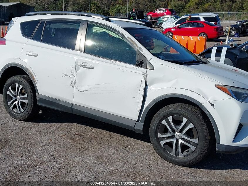 VIN JTMBFREVXHJ105943 2017 Toyota RAV4, LE no.6