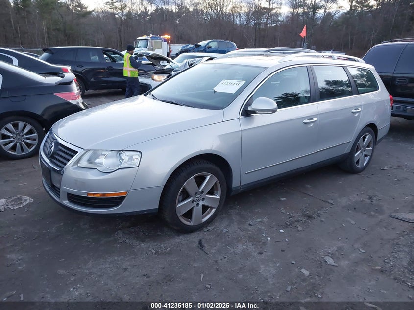 2009 VOLKSWAGEN PASSAT VIN: WVWXK73C49E137465