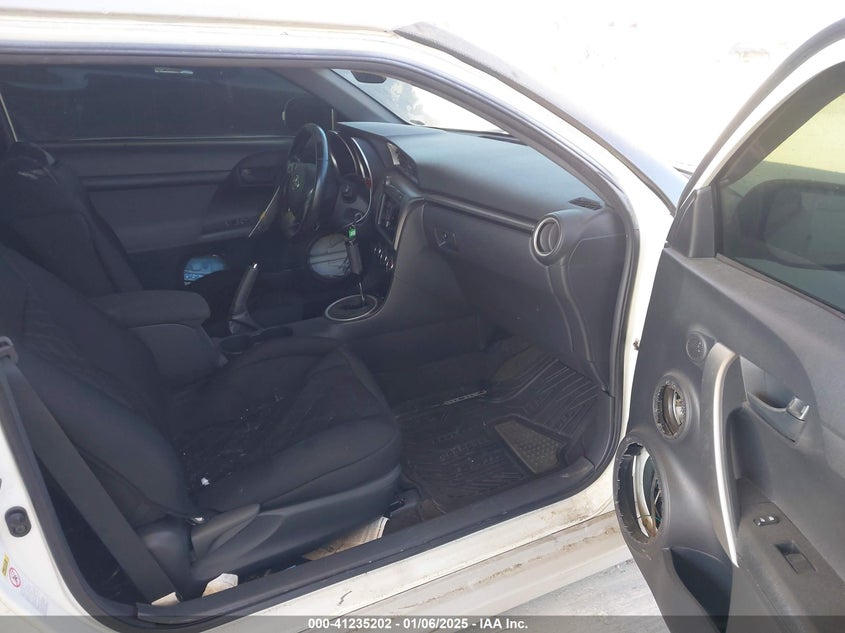 2014 SCION TC VIN: JTKJF5C74E3082340