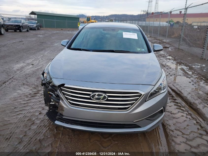 VIN 5NPE24AF1HH569416 2017 Hyundai Sonata, SE no.13