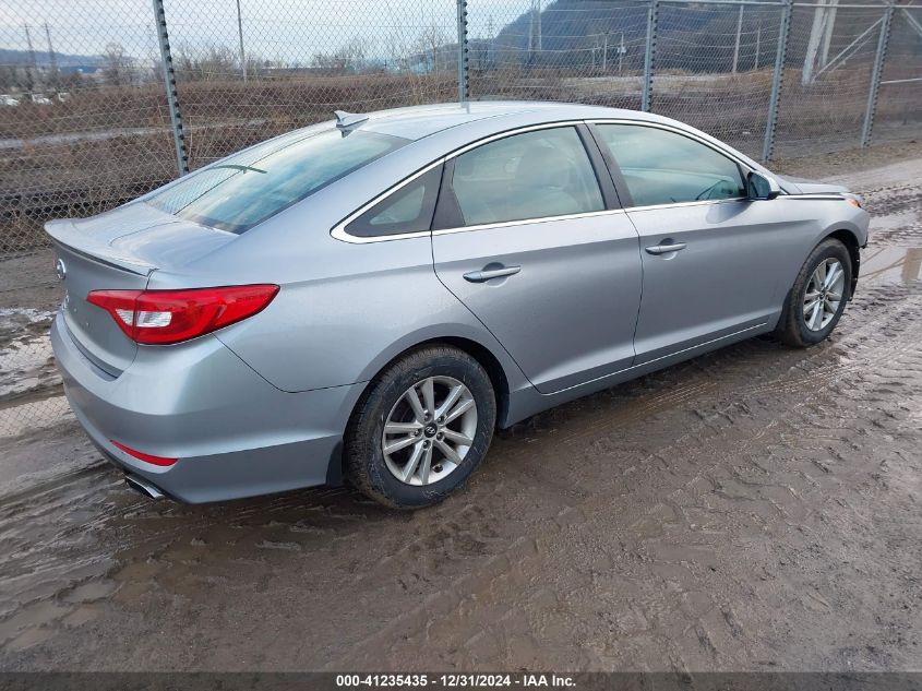 VIN 5NPE24AF1HH569416 2017 Hyundai Sonata, SE no.4