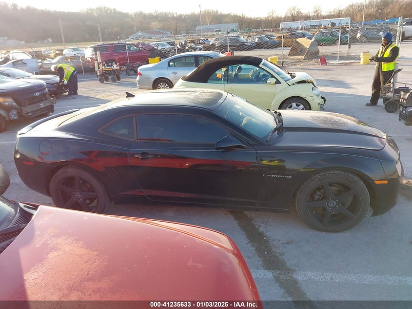 2013 CHEVROLET CAMARO VIN: 2G1FB1E3XD9246877