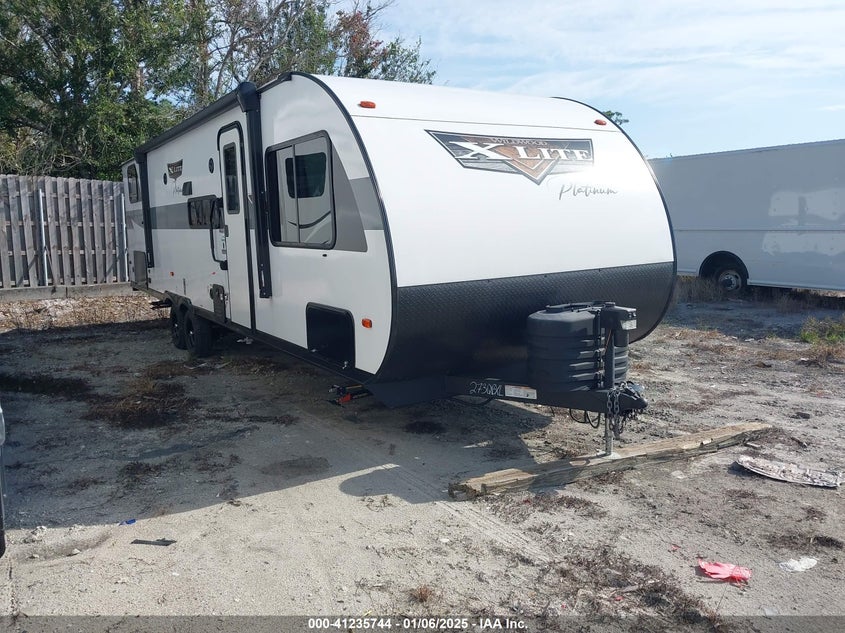 2024 WILDWOOD X LITE  (VIN: 4X4TWDC27R7377889)