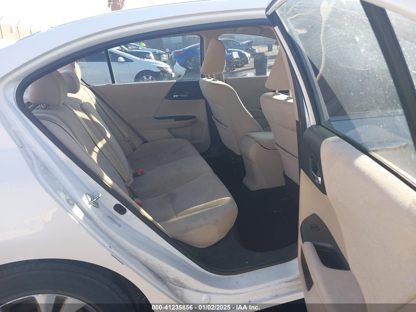 2013 HONDA ACCORD VIN: 1HGCR2F33DA230617
