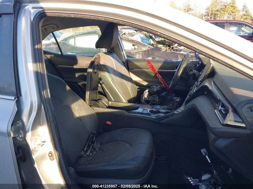 2021 TOYOTA CAMRY VIN: 4T1K61BK3MU037551