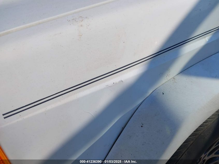 1998 Jeep Cherokee VIN: 1JFT68S2WL141442 Lot: 41236390