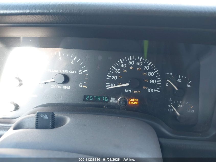 1998 Jeep Cherokee VIN: 1JFT68S2WL141442 Lot: 41236390