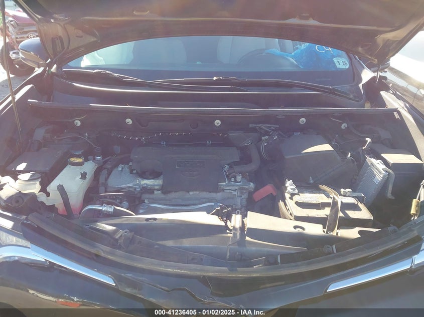 2018 TOYOTA RAV4 ADVENTURE/XLE - 2T3RFREV9JW724961