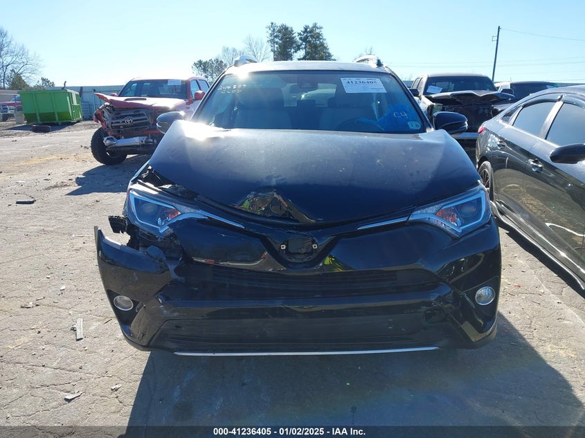 2018 TOYOTA RAV4 ADVENTURE/XLE - 2T3RFREV9JW724961
