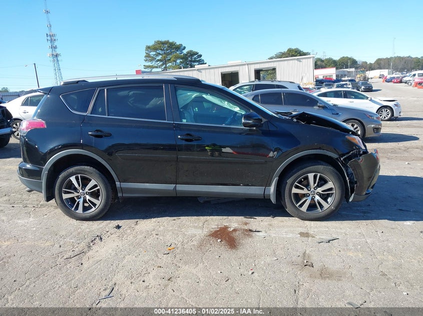 2018 TOYOTA RAV4 ADVENTURE/XLE - 2T3RFREV9JW724961