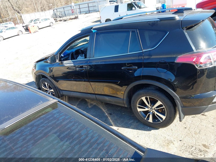 2018 TOYOTA RAV4 ADVENTURE/XLE - 2T3RFREV9JW724961
