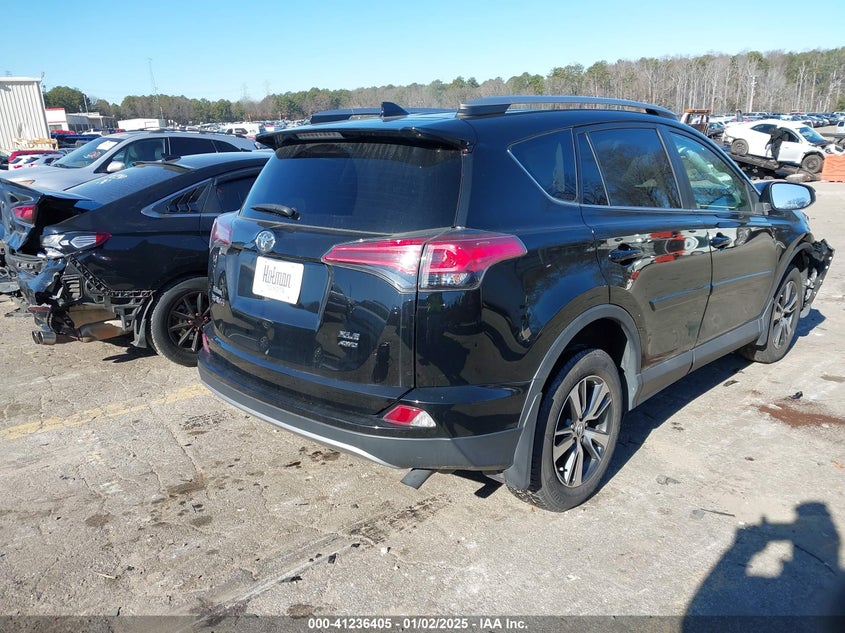2018 TOYOTA RAV4 ADVENTURE/XLE - 2T3RFREV9JW724961