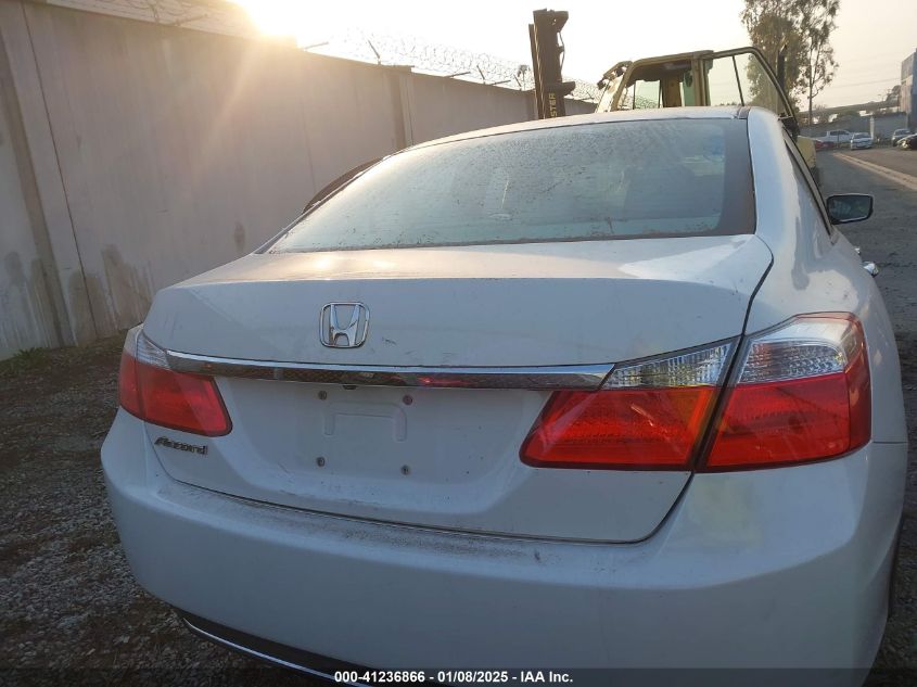 VIN 1HGCR2F33FA150334 2015 Honda Accord, LX no.16