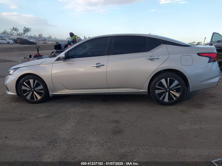 2021 NISSAN ALTIMA VIN: 1N4BL4DV1MN304112
