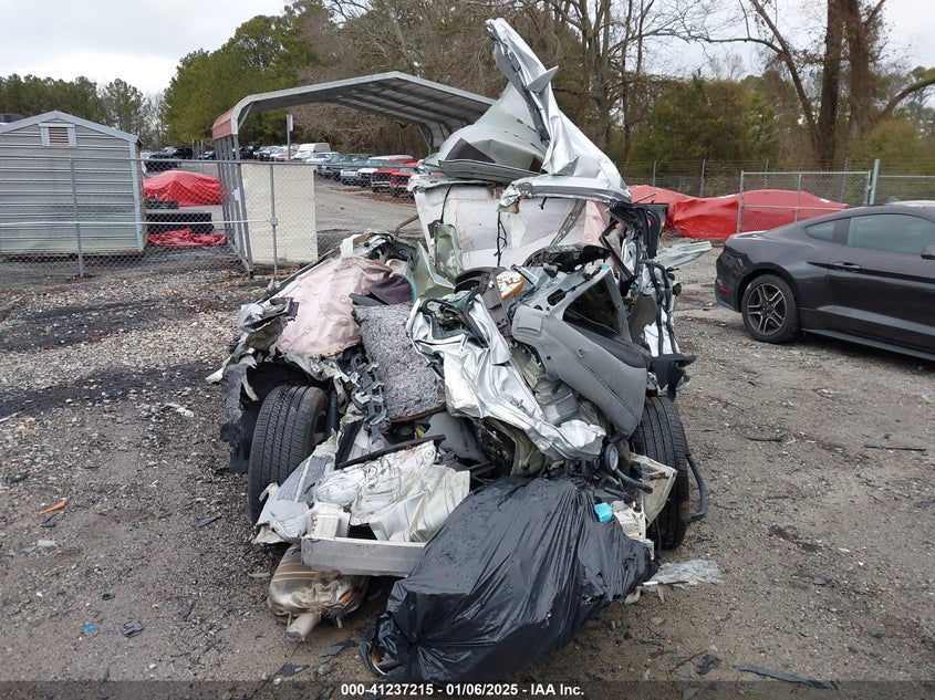 2018 CHEVROLET MALIBU LT - 1G1ZD5ST6JF150136