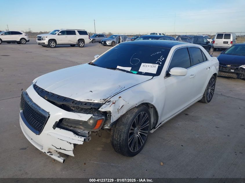 VIN 2C3CCABG4EH205011 2014 CHRYSLER 300 no.6