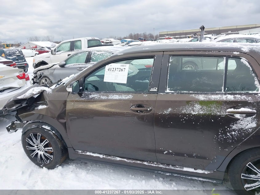 2011 TOYOTA SCION XD VIN: JTKKU4B4XB1008990