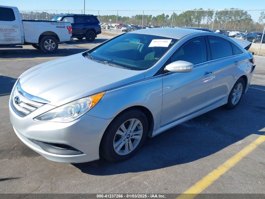 VIN 5NPEB4AC6EH870474 2014 Hyundai Sonata, Gls no.2