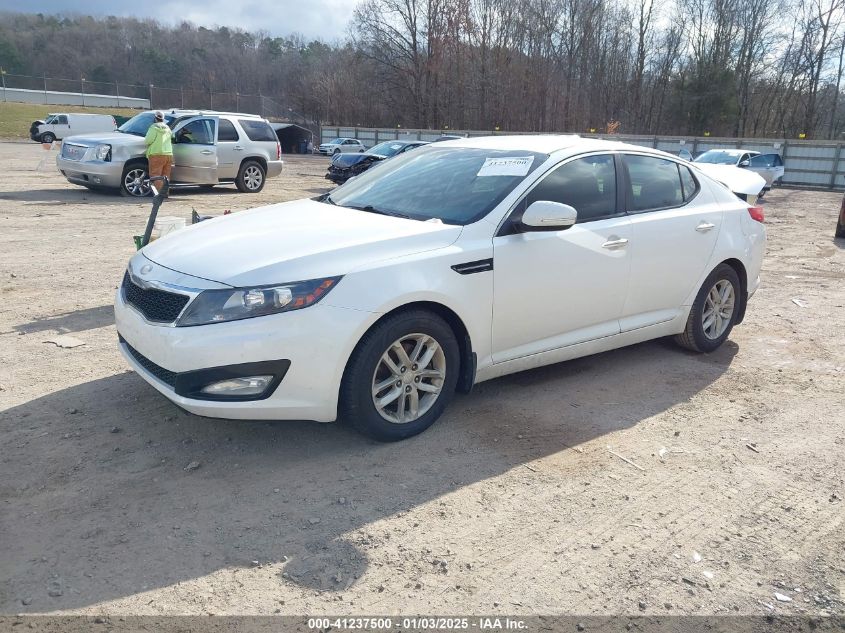 VIN KNAGM4A79D5411635 2013 KIA Optima, LX no.2