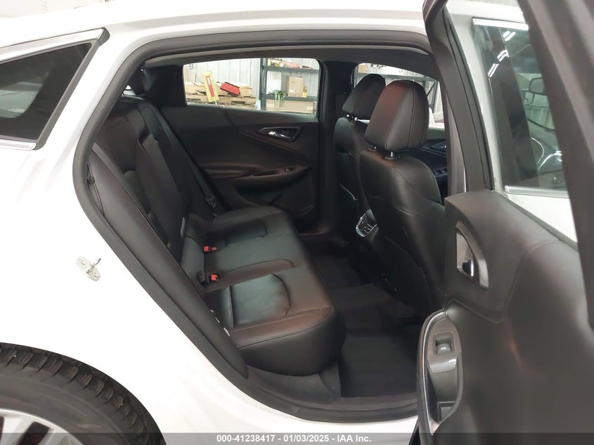 2018 CHEVROLET MALIBU LT - 1G1ZD5ST9JF250182