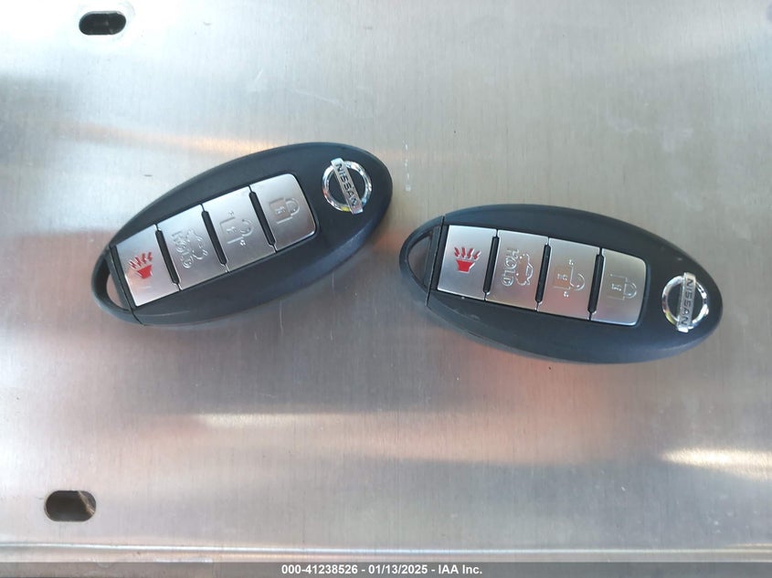 2019 NISSAN VERSA 1.6 SV - 3N1CN7AP6KL834639