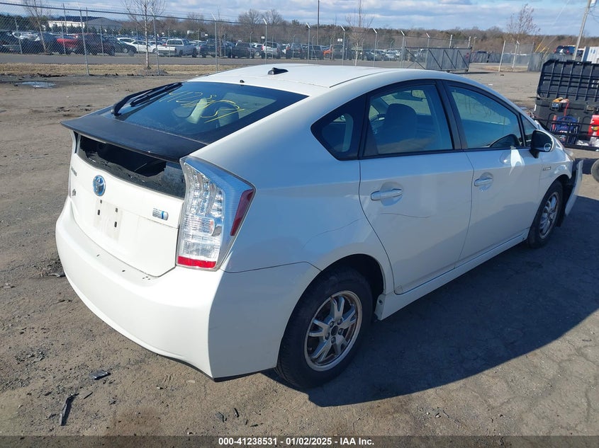 2011 TOYOTA PRIUS VIN: JTDKN3DUXB1407703
